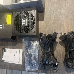 1300W Thermalight Power supply 80 Plus Titanium