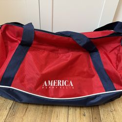 Perry Ellis Duffel Bag