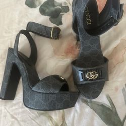 Gucci High Heels 