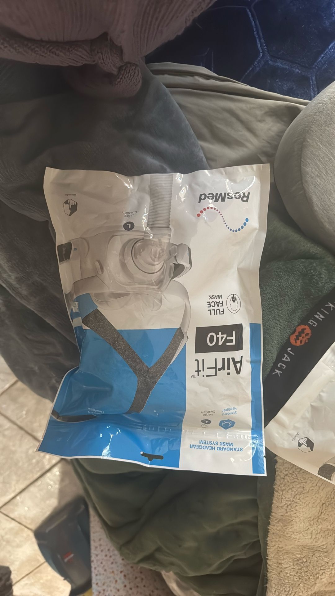 Sealed/New Airfit f40 Masks