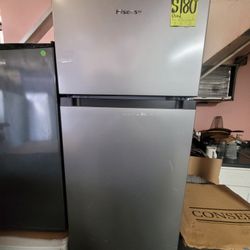 Refrigerator Hisense 