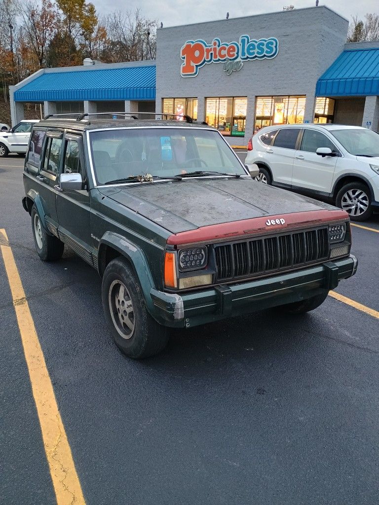 1992 Jeep Cherokee