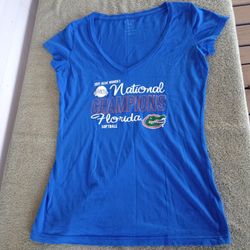 Blue 84 2015 NCAA Women's National champions Florida Gators Softball Shirt M