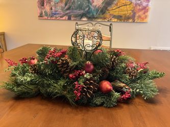 Holiday Table Centerpiece