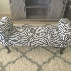 Zebra bed bench