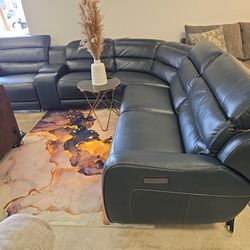 Sectional 3 Power Recliner 