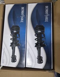 Detroit Axle - 2 front struts for nissan altima