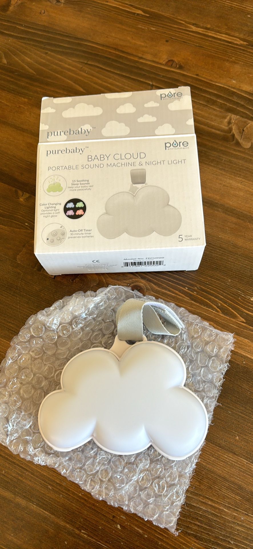 Purebaby Baby Cloud portable sound machine and night light  new in box 