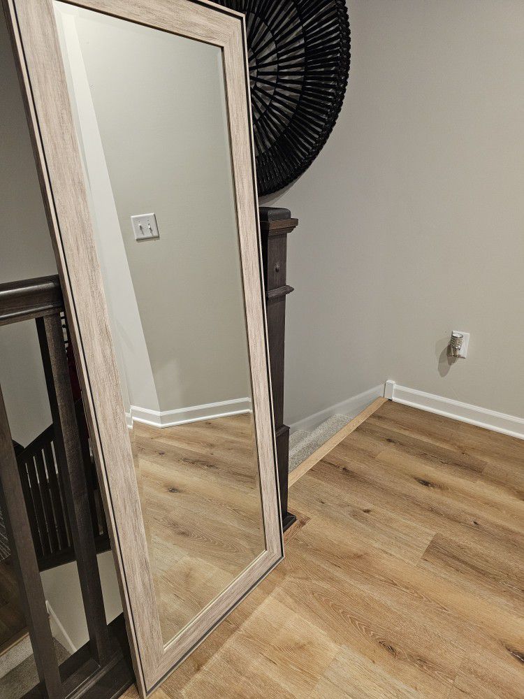 HOME Furniture Full Length Mirror