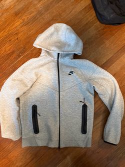 Grey Nike tech