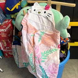 Hello Kitty Towel Kids