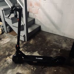 Electric Scooter Goes 20mph