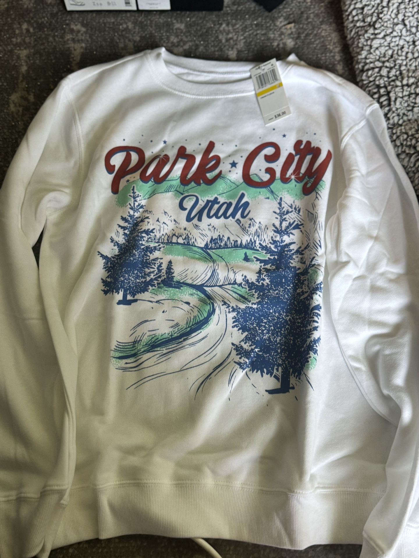 Park City Utah Sweatshirt: Women’s, Size: M *NEW*