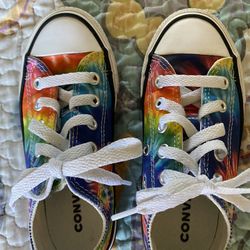 Kids Tie dye Converse