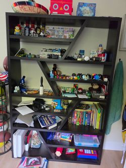 Black Zigzag Bookshelf Display Unit