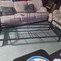 Black Futon