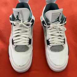 Air Jordan 4 'Oxidized Green' White Sneakers Size 9.5
