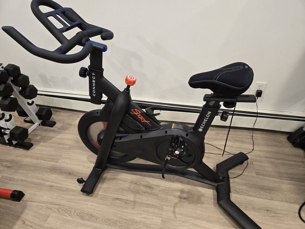 Echelon Connect Sport Exercise Bike – Excellent Condition