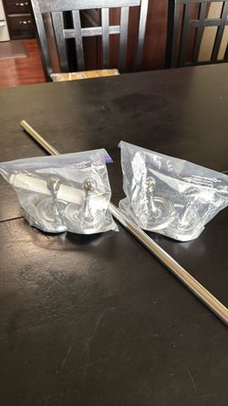 Set of towel and toilet paper holders