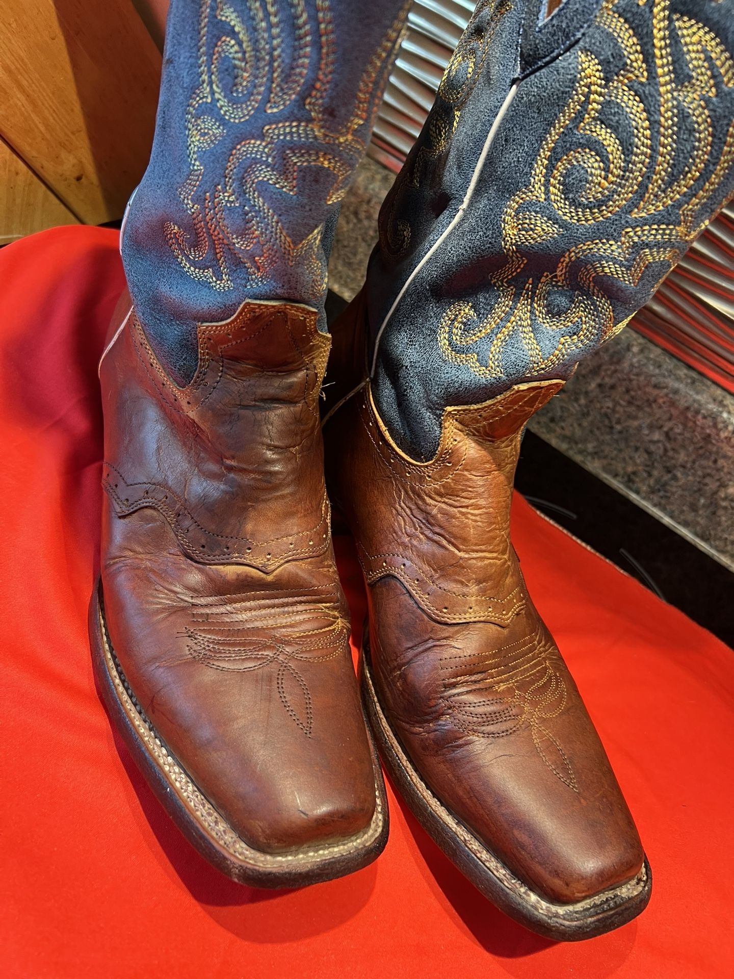 Western boots, handmade, fit size 9.5 to 10.5, Very unique with the upper in blue, GR88 condition, $89
