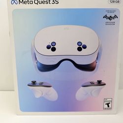 Meta Quest 3S 128gb All-in-One VR Headset with Batman Arkham Shadow - NEW SEALED