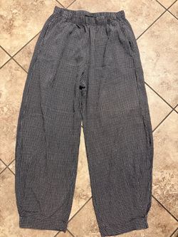 Women’s small pants