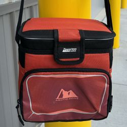 Arctic Zone Zipperless Cooler