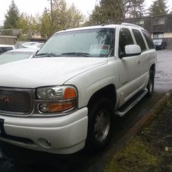 GMC Denali 05