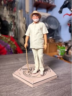 Iron Studios John Hammond Jurassic Park 1:10 Scale Statue