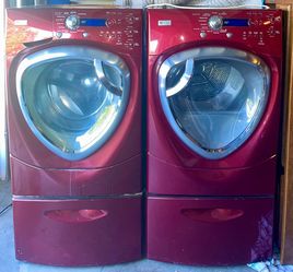GE Profile Washing Machine Washer and Dryer with Pedestals
