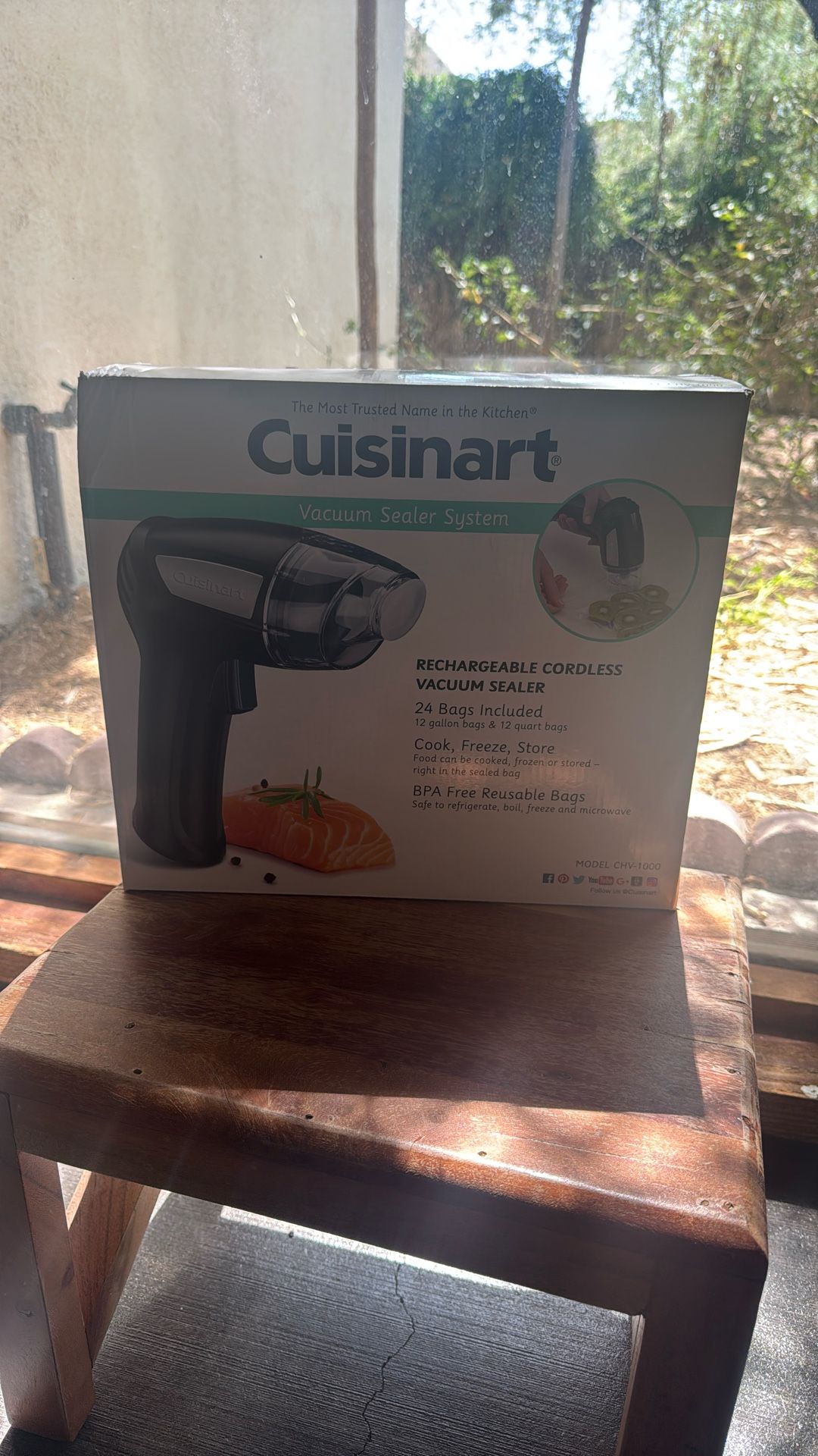 Cruisinart - Vacuum Sealer System