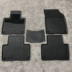VOLVO ‘XC90’ Black Rubber OEM Floor Mat Set w/ Cargo Trays (2016-2024) 