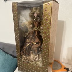 Dillards Trimmings Doll
