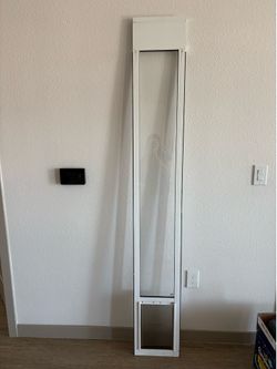 Sliding glass doggy door