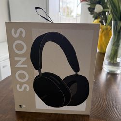 Sonos Ace headphones black noise cancellation