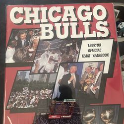 1992 Chicago Bulls yearbook