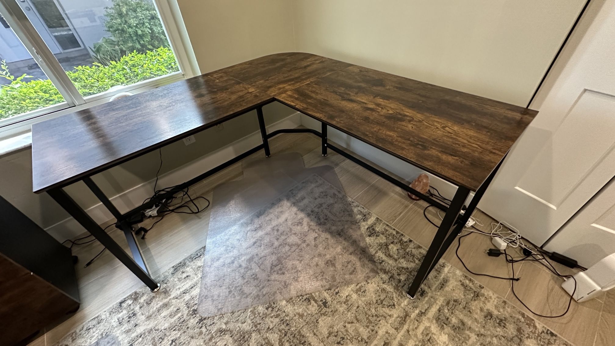 Office Desk
