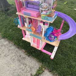 Barbie House 