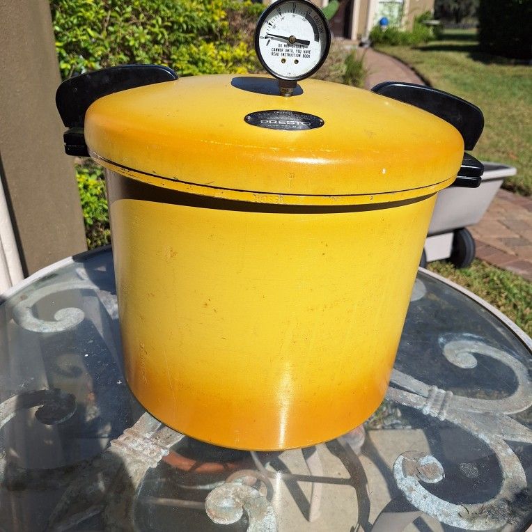 Vintage Presto 21qt Pressure Cooker - Harvest Gold Yellow 409 Canner