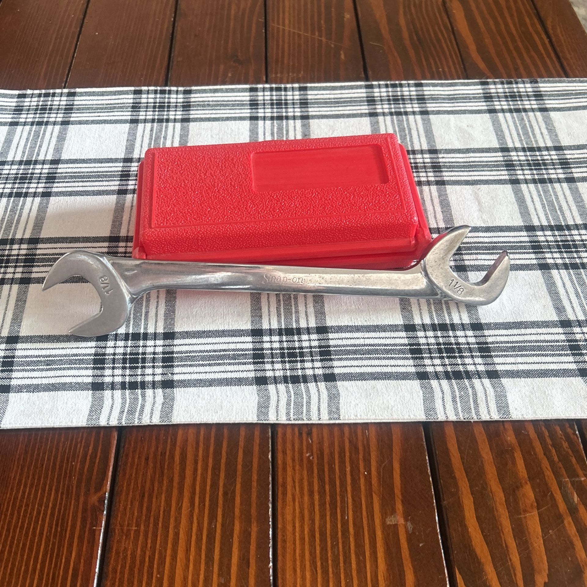 Snap On SAE Four-Way Angle Head Open-End Wrench 1 1/8