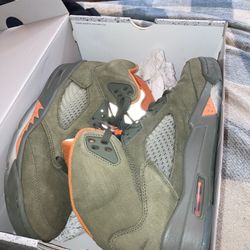 Jordan 5 Retro Olive