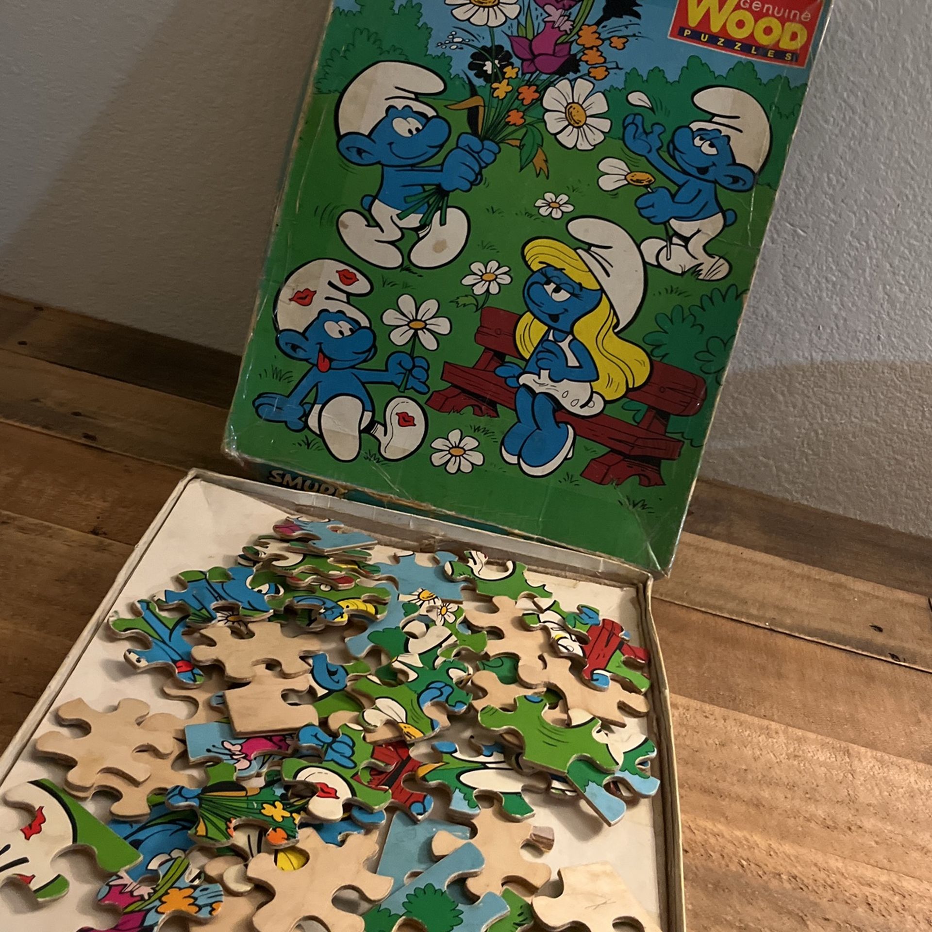 Smurf Feast Puzzle. 🧩 Wooden Vintage Puzzle