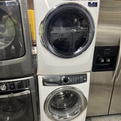 Electrolux XXL Washer & new Dryer w/ Steam 