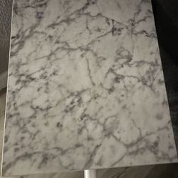 End table with Charging station 