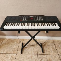 Benjamin Adams DK 7000 Portable Keyboard Piano Music