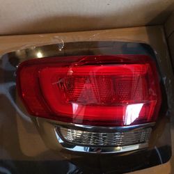 2018 Jeep Grand Cherokee Taillight