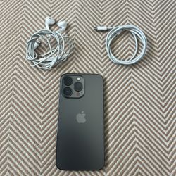 iPhone 13pro 256gb Unlocked Excellent Condition