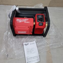 Milwaukee M18 fuel 2gal air compressor compresor de aire 
2840-20