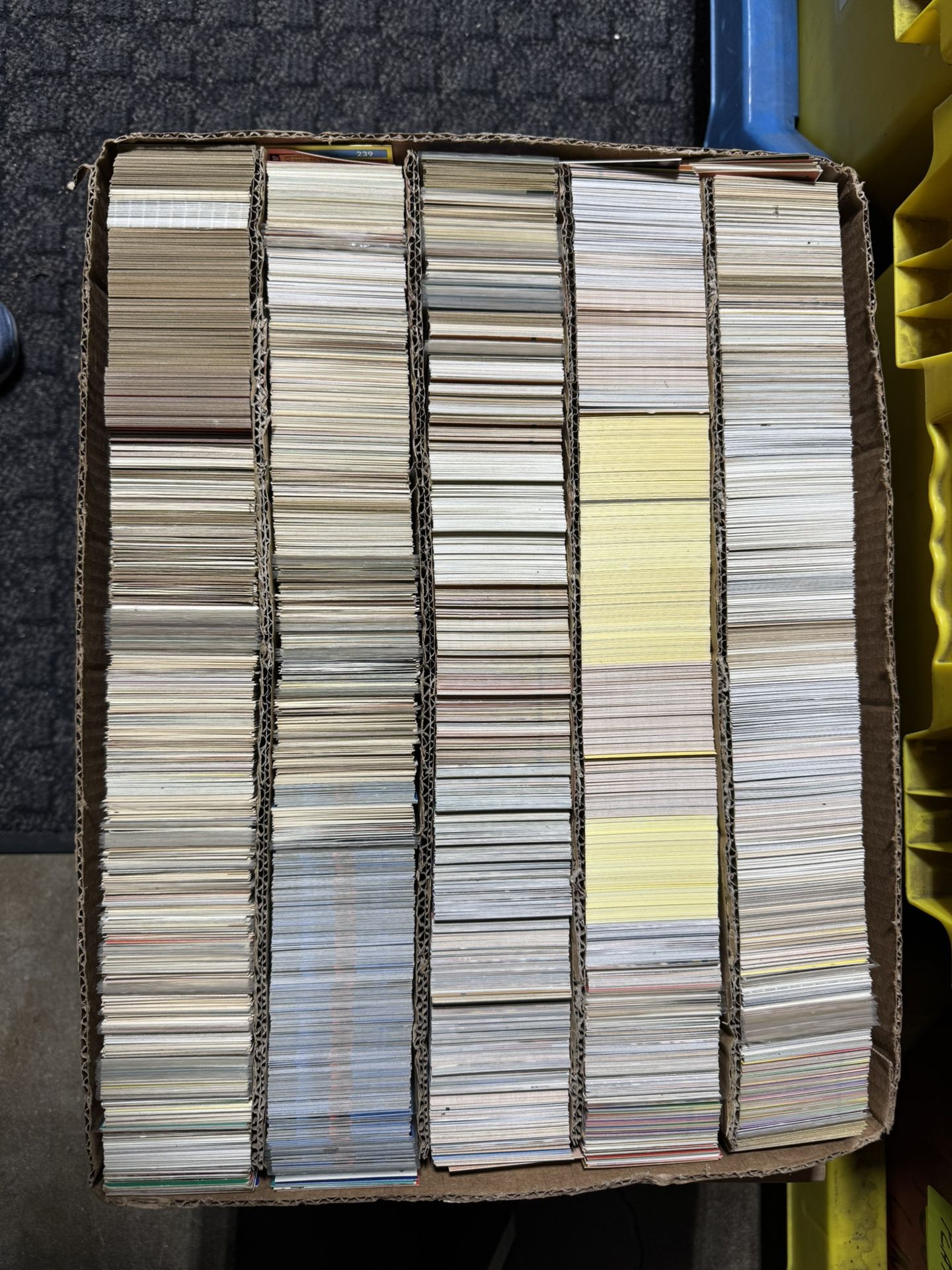 Baseball Cards Over 3500 Mix Years