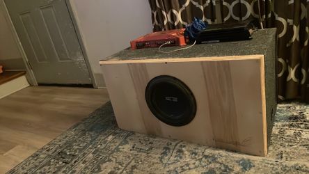 Re 10 inch sub box and 2 amps